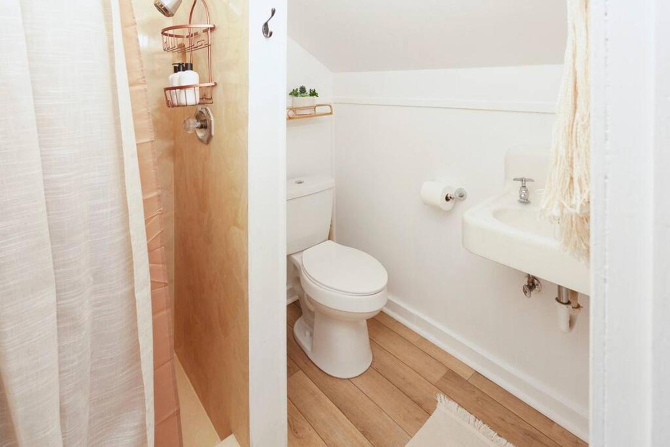 Classic & Cozy - Parking & Close To Dw * Medford