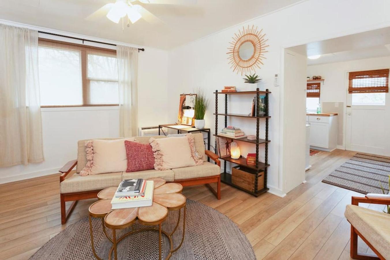 Classic & Cozy - Parking & Close To Dw * Medford